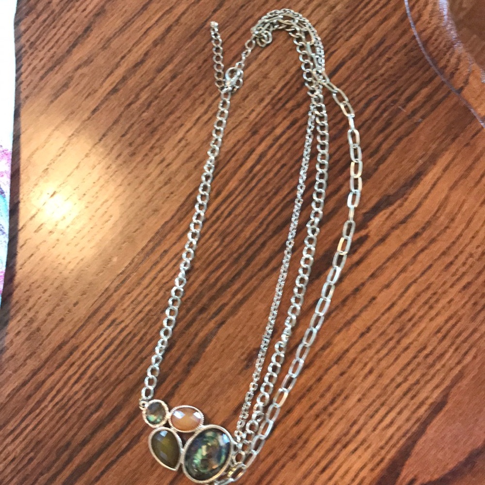 Gold tone Necklace Green Brown Pendant